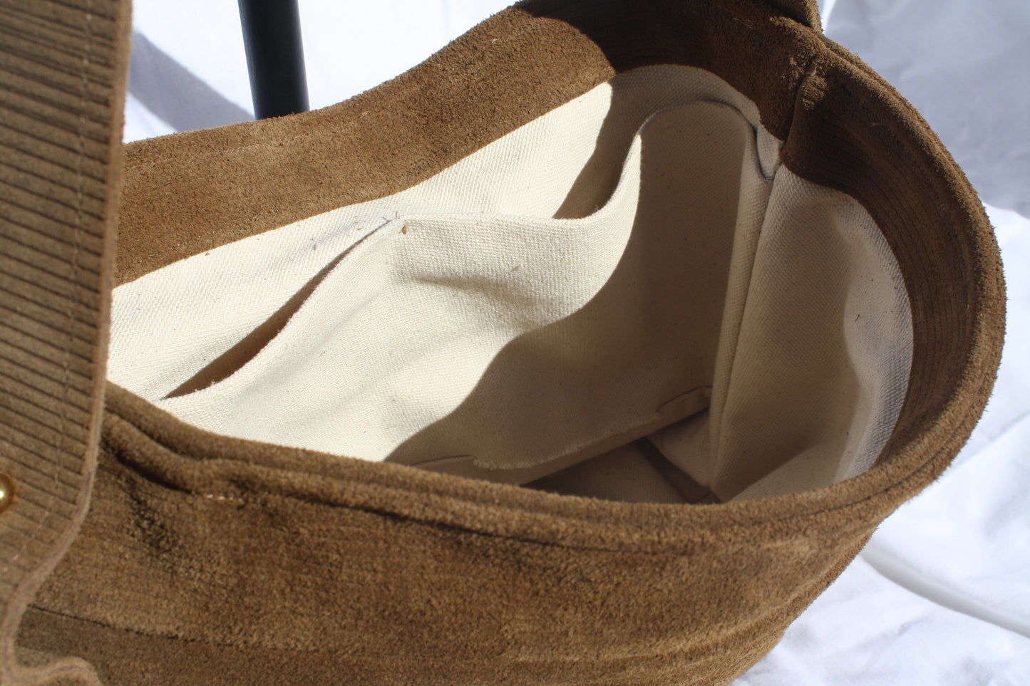 Ribbed Suede Pleated Bucket Bag - Sample 3