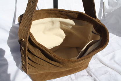 Ribbed Suede Pleated Bucket Bag - Sample 3