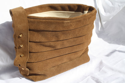 Ribbed Suede Pleated Bucket Bag - Sample 2